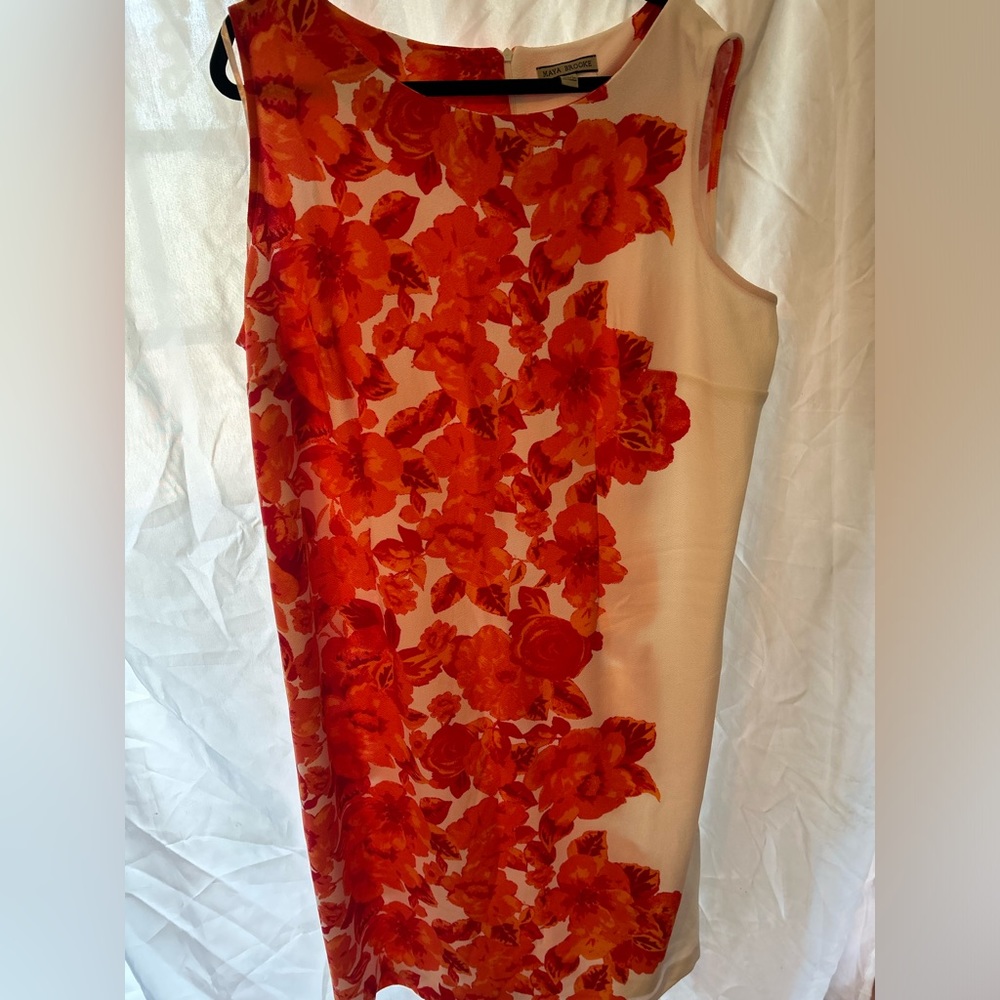 Woman’s Terra Sky size 2x white and orange flowered sleeveless dress